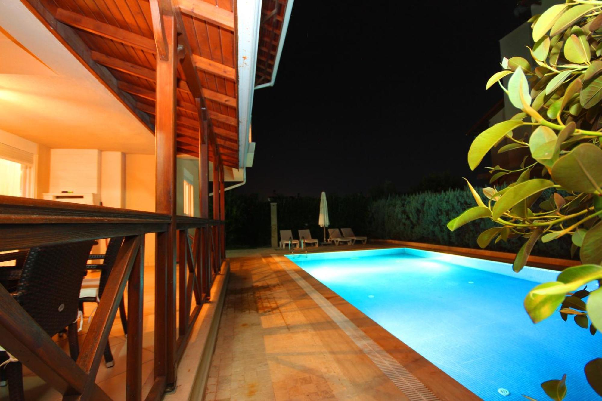 Paradise Town Villa Lucky Belek Bagian luar foto